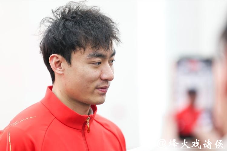 殷正:在米兰冬奥会滑出最好水平 殷正:在米兰冬奥会滑出最好水平