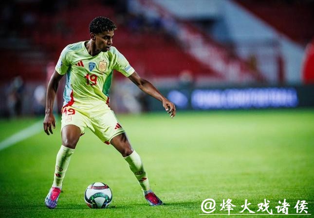 德甲-莱万2球库鸟传射 拜仁主场4比0轻取科隆 德甲-莱万2球库鸟传射 拜仁主场4比0轻取科隆