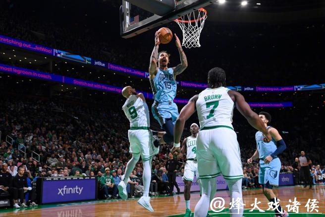 莫兰特32+9+9灰熊险胜凯尔特人 热火力克太阳